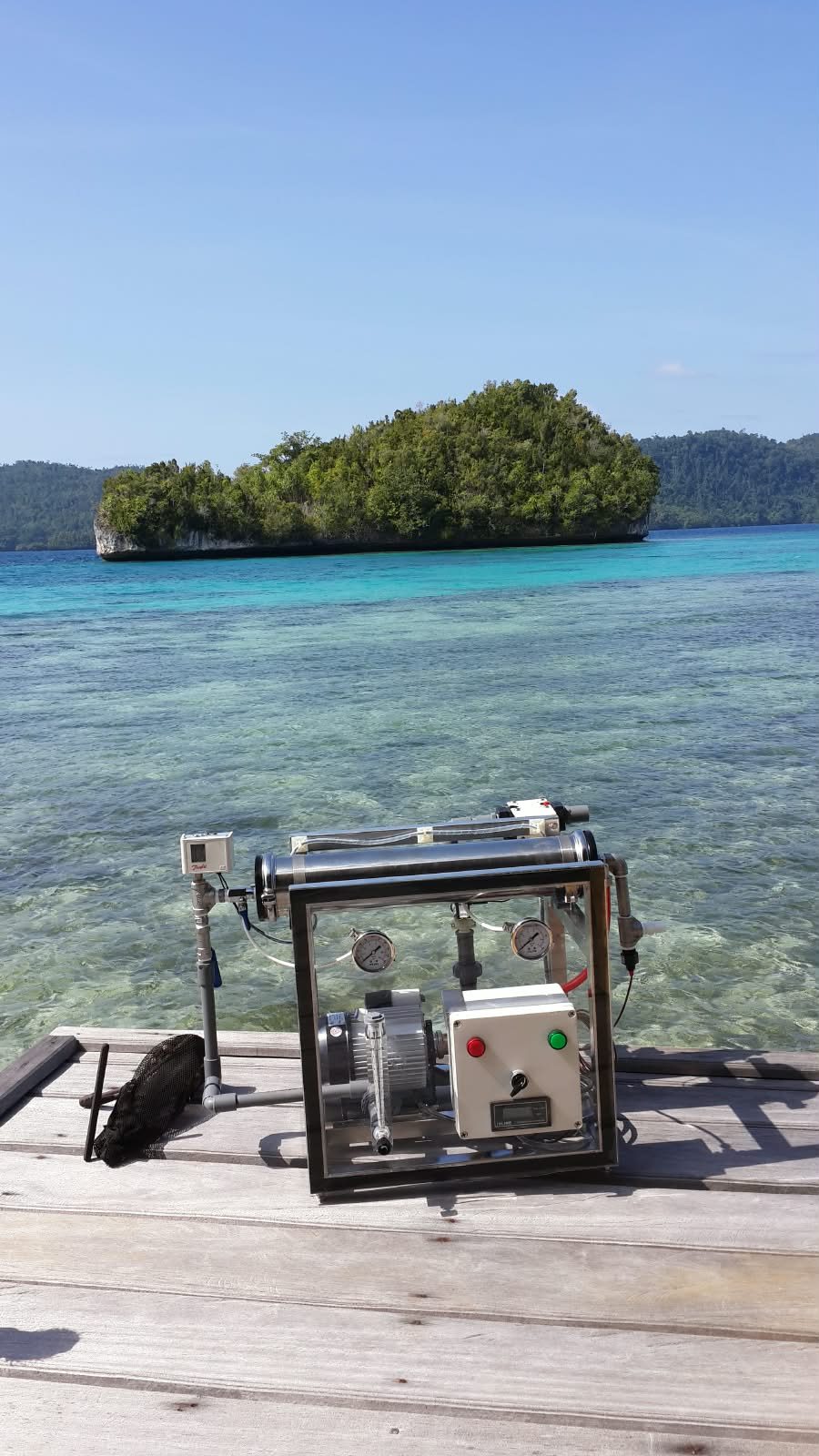 Pulau dan perairan laut